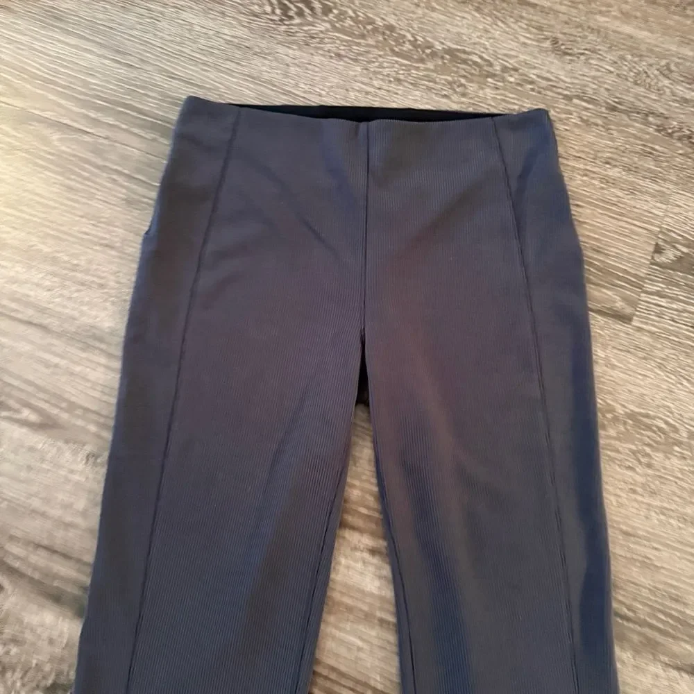 Lululemon Brushed Softstreme Rib Zip Flare